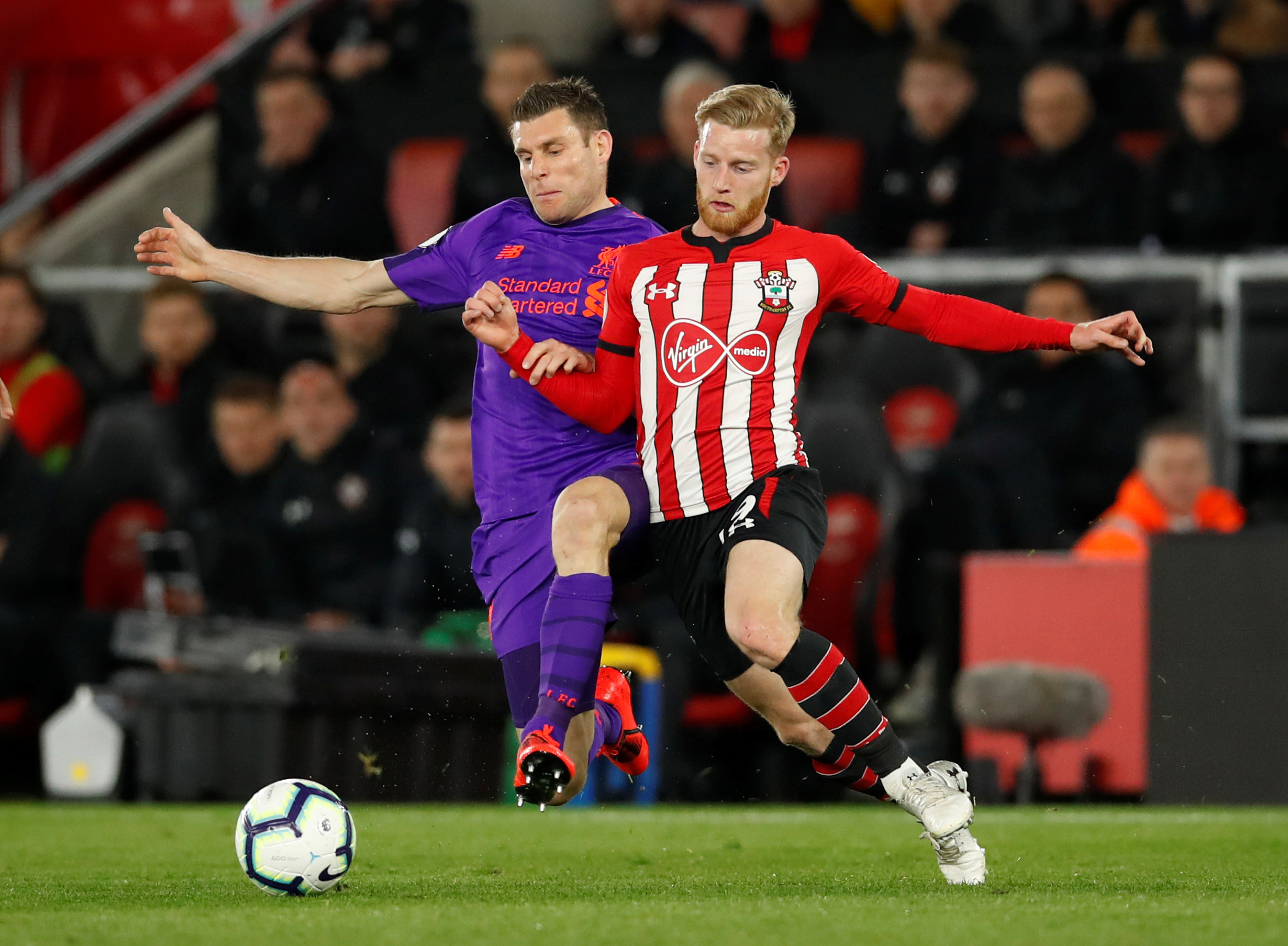 锁定板凳端 锁定板凳端
